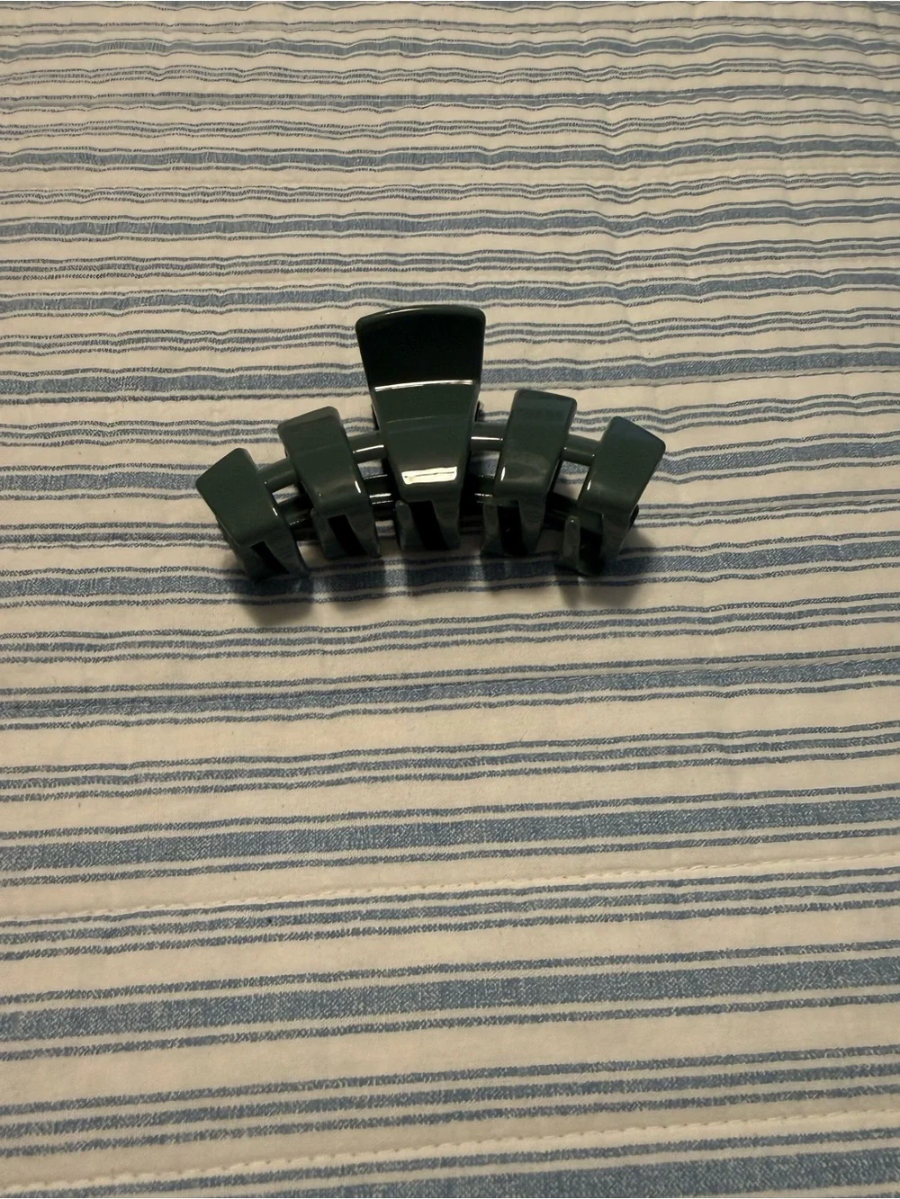 Teleties Medium Dark Teal Green Hair Clip